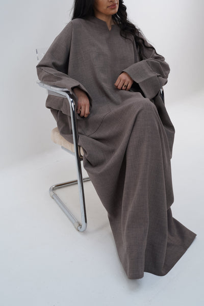 Comment choisir la bonne taille d’abaya — Guide Mayla Couture