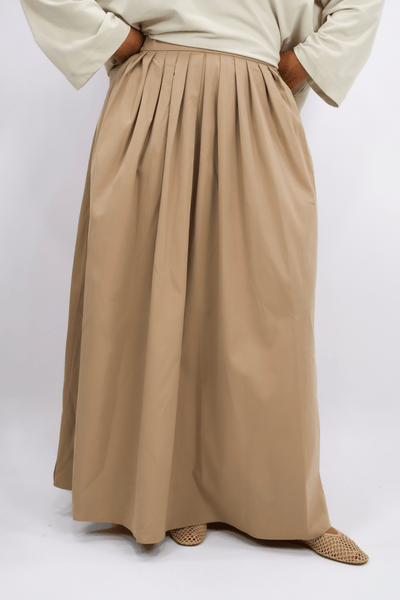 Jupe trapèze en coton Mayla Couture, légère et confortable, idéale pour un look mastour et minimaliste au quotidien.